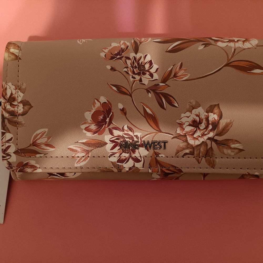 Nine West Floral Tan Clutch